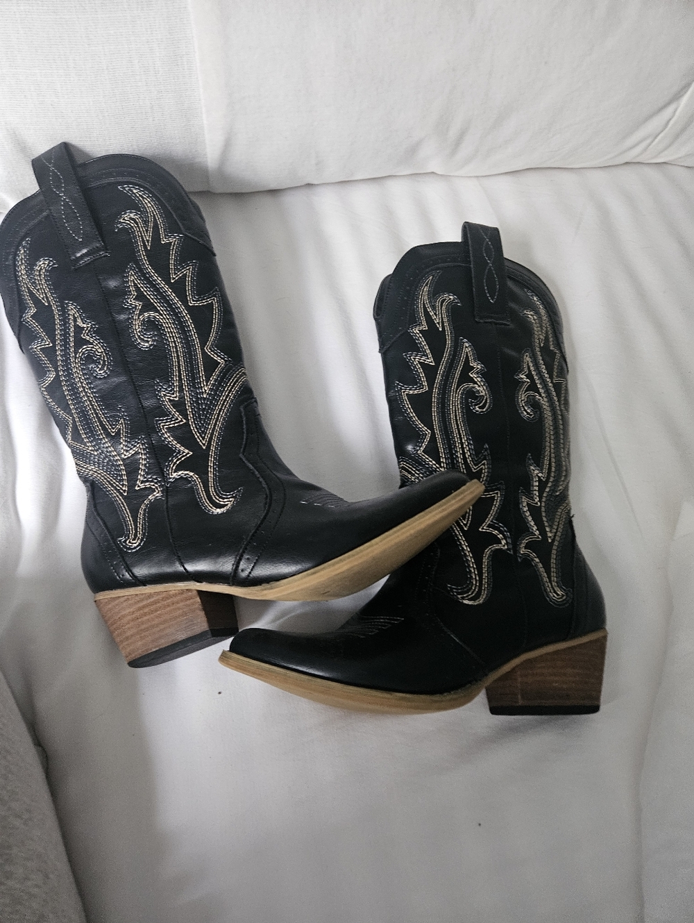 Black/brown Cowgirl Boots - Picture 2 of 8
